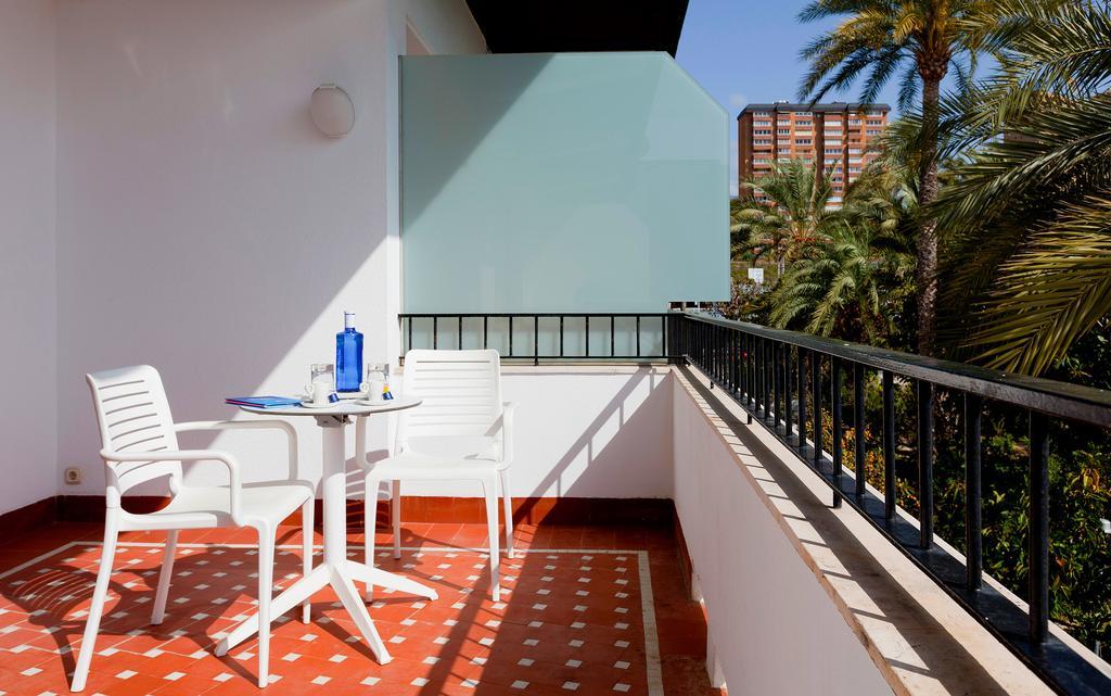 Gran Hotel Delfin Benidorm Chambre photo