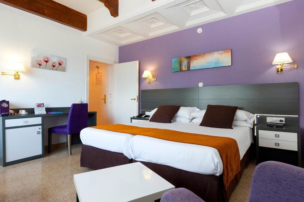 Gran Hotel Delfin Benidorm Chambre photo